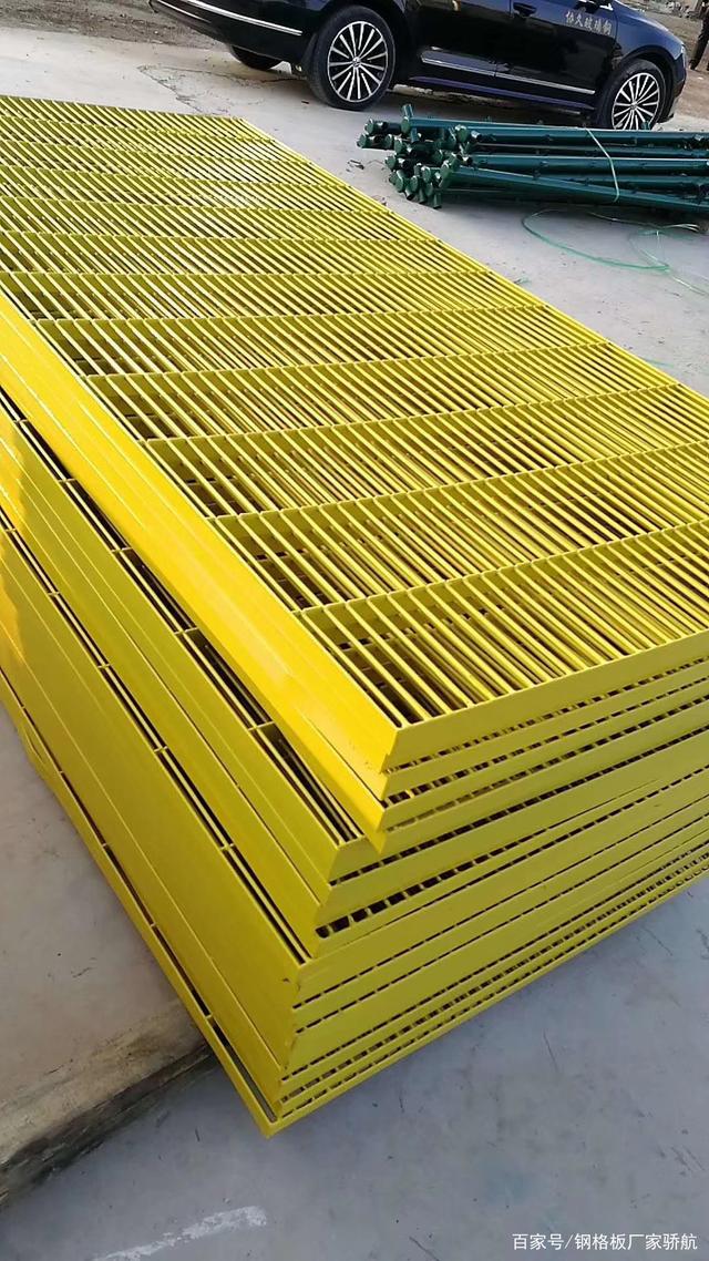 噴漆鋼格板與熱鍍鋅鋼格板的區(qū)別分析